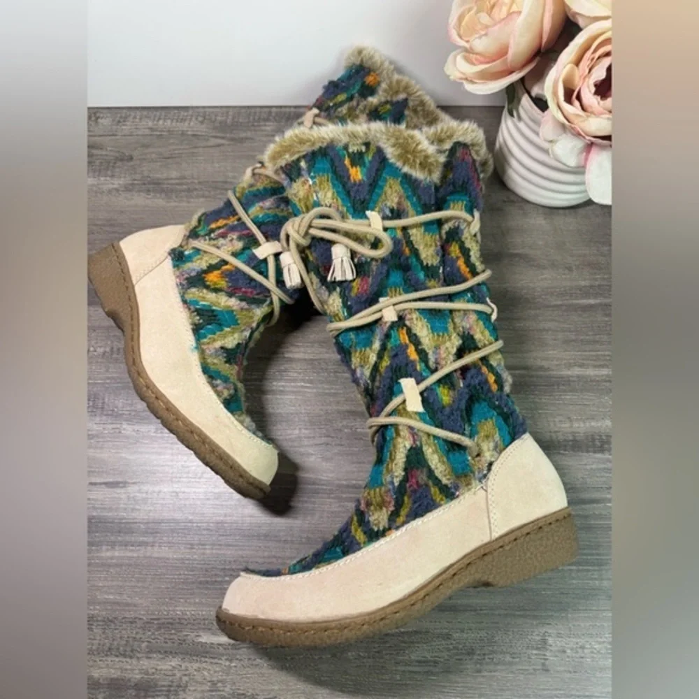 Sam Edelman Fur Lined Multi Color Woven boots size 6